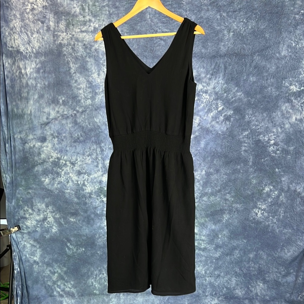 Nordstrom Collection  Black V-Neck  Midi Dress Sz 10